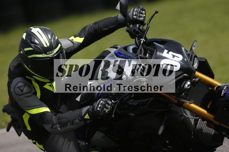 /Archiv-2024/29 12.06.2024 MOTO.CH Track Day ADR/Gruppe blau/05